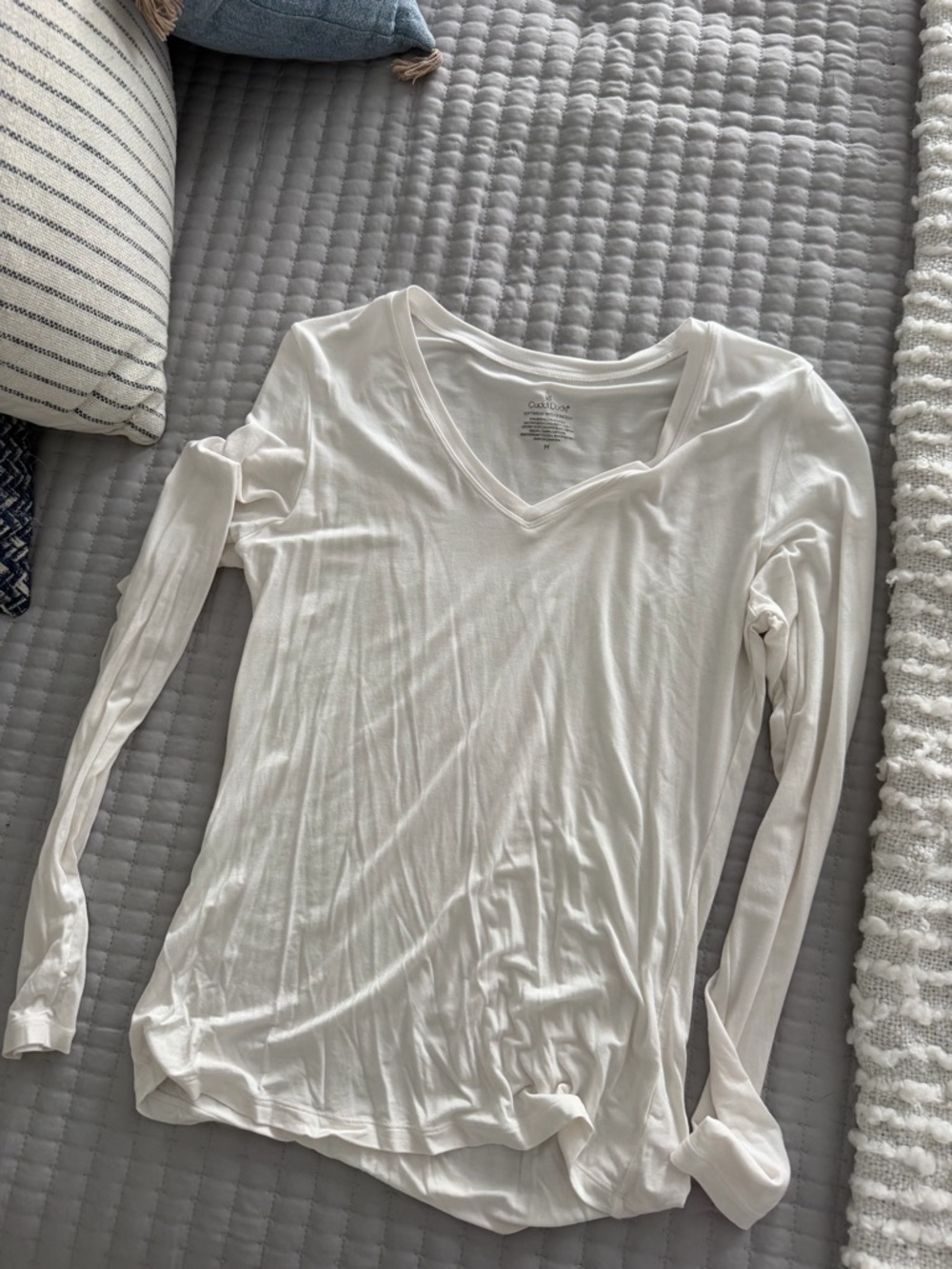 Cuddl Duds Long Sleeve V-Neck Top - White